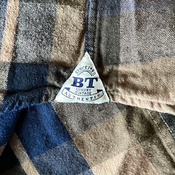 Men’s L Boston Traders Blue & Tan Long Sleeve Flannel Button Down Shirt - Picture 4 of 6